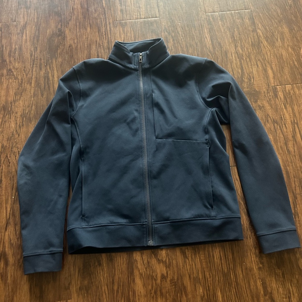 Men's lululemon sojourn jacket